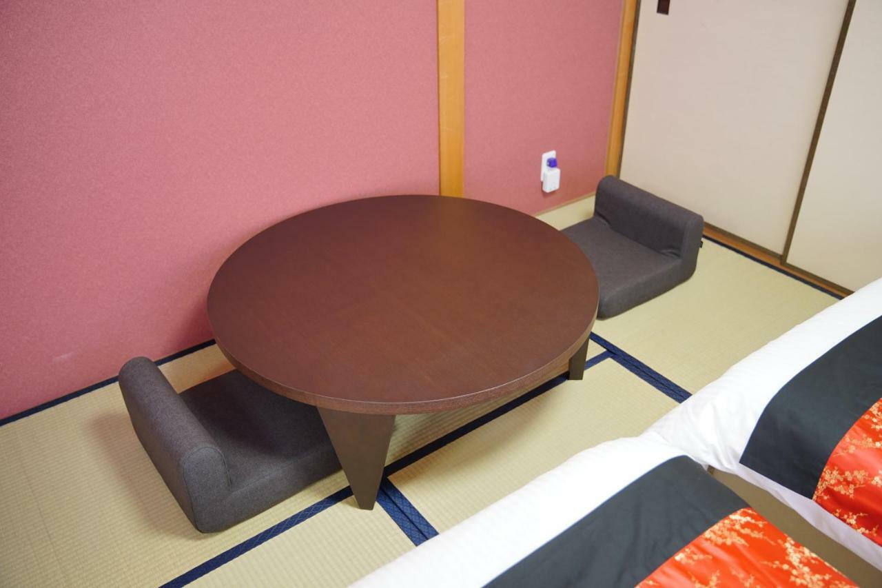Kanazawa Stacy Annex Hostel ภายนอก รูปภาพ